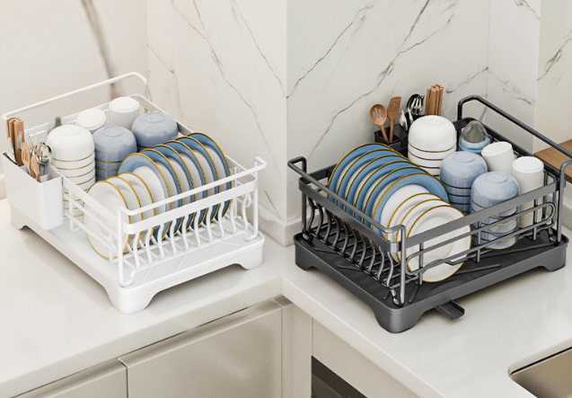 ISURAUL Dish Drying Rack, Extendable Spout, with Drainboard Dish Drainers, for Kitchen, Strainers with Utensil Holders