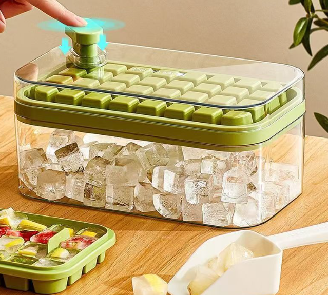 ISURAUL Ice Cube Tray, with Lid and Bin, 64 Pcs Ice Cube Maker Molds for Coffee Cocktail, BPA Free, Easy Release Stackable Spill-Resistant